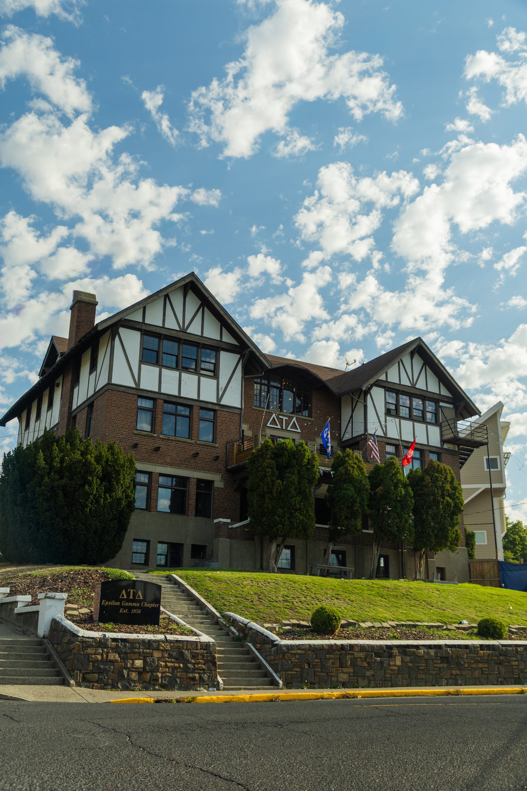 Delta Tau Delta house
