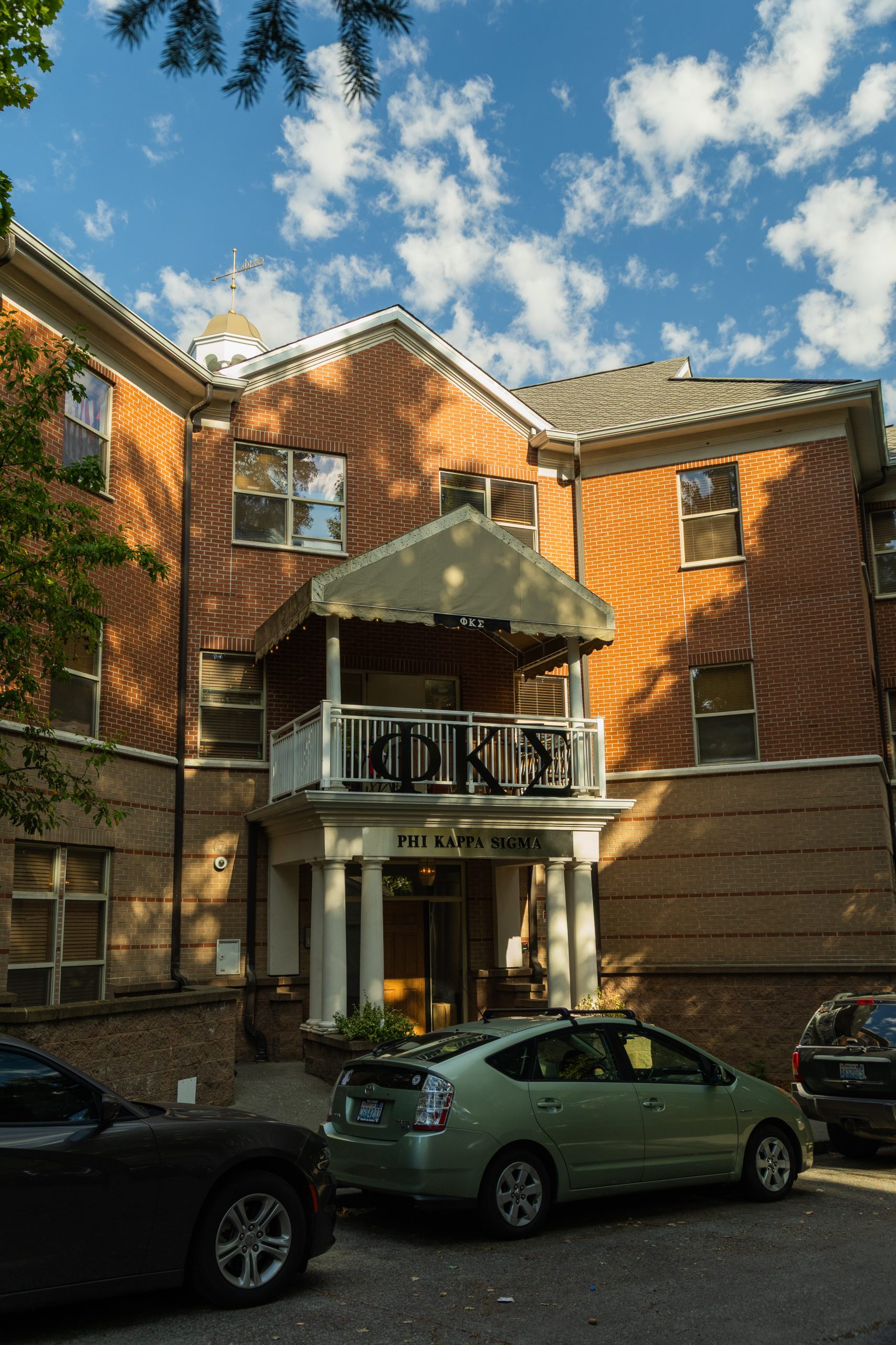 Phi Kappa Sigma house